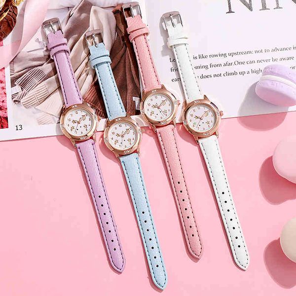 

luminous diamond belt fashion simple middle school students quartz watch women's watch, Slivery;golden