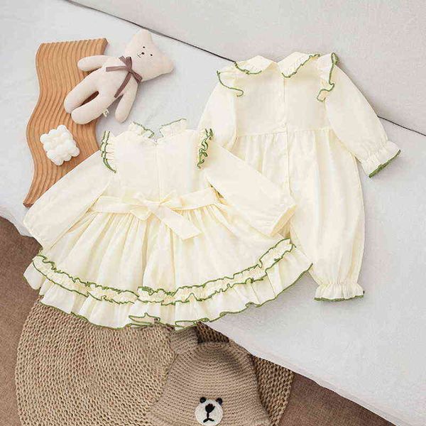 Primavera Famiglia Corrispondenza Sorella Vestiti Maniche Lunghe Beige Lotus Pagliaccetto + Principessa Baby Dress Gemelli Vestiti Carini Abiti E9189