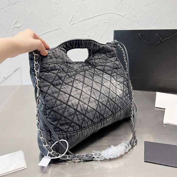 

trend luxurys designers totes bags vintage large-volume quilted denim womens channel tote shopping handbags fashion 31 crossbody