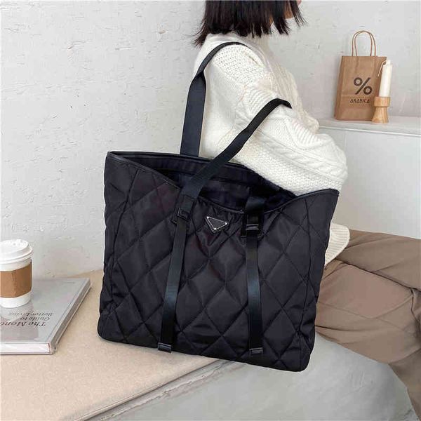 

55% off online sale wholesale luggage embroidered thread nylon cloth one shoulder armpit tote bags bags
