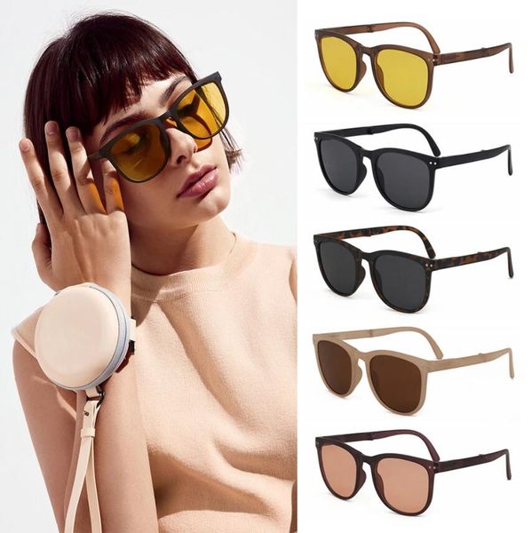 Gefaltete leichte Sonnenbrille, neue Damenmode, kleiner Rahmen, rund, Retro, Outdoor-Brille, UV400, mit Brillenetui