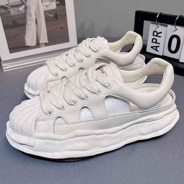 

shell head dissolving sandals women's 2022 summer new baotou sports hollow hole shoes thick bottom breathable small white, Black