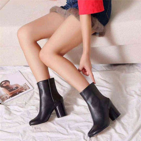 Kleid Schuhe Frauen Split Toe Leder Stiefel Verschluss Typ Knöchel Ninja Tabi Runde High Heel Schwein Füße 220718