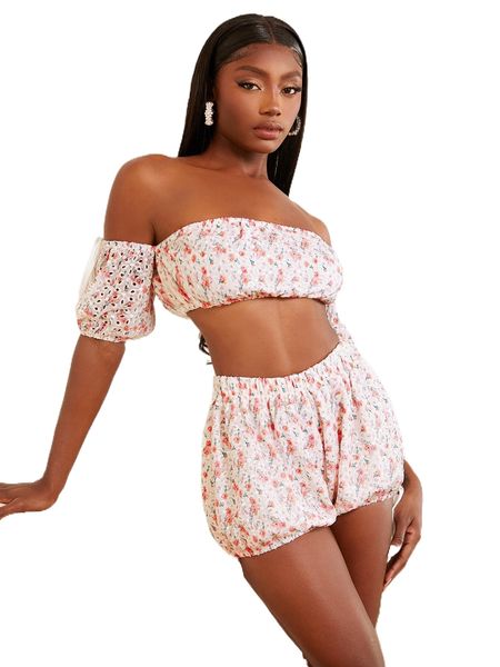 

newness ditsy floral off shoulder crop & shorts m3ki#, White