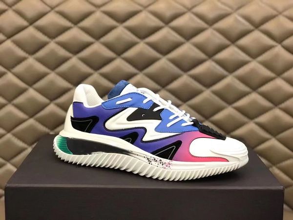 

2022 designer men roller shoes lace up sneakers flats leisure men trainer popular breathable mesh male wade runner