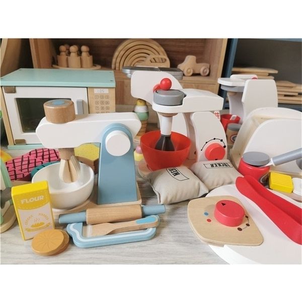 Baby Wooden Kitchen Toy Toy Coffee Machine Toaster Icecream Máquina Mistor de alimentos Forno espremedor para crianças Frete Motessori Toy LJ201211