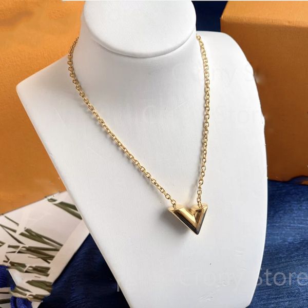 

luxury brand designer jewelry pendant charm bracelets gold love v necklace women bracelet bangles m61084 luxury pendants titanium lovers cha, Silver