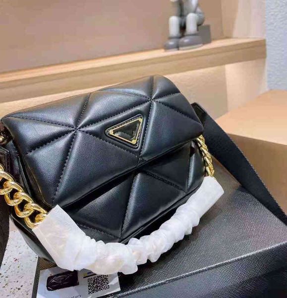 

designer prad messenger bag handbag man woman lovers chain single casual fashion luxurious cloud small square tofu leather tote shoulder bag
