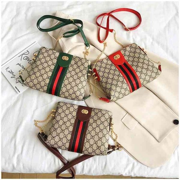 

autumn and winter new women's new class feeling french armpit single messenger design purses online