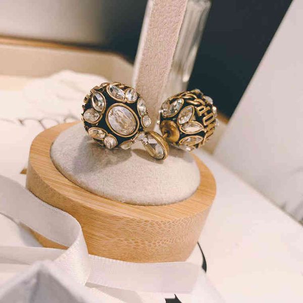 

2022 factory wholesale new dijia new old style net red pearl earrings female, Golden