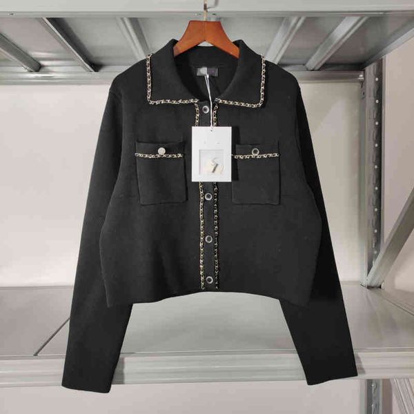 

2022c factory direct sale trendy brand men's t-shirts women's 2022 spring c new chain lapel cardigan lady coat, White