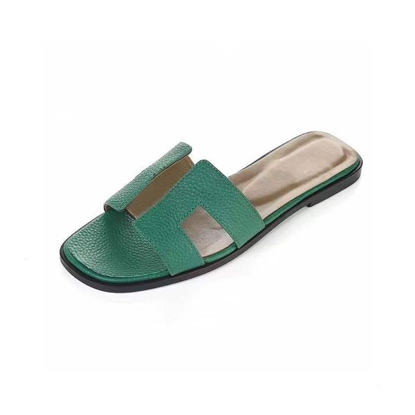 

classic multi-color lychee pattern one line women's slippers, Black