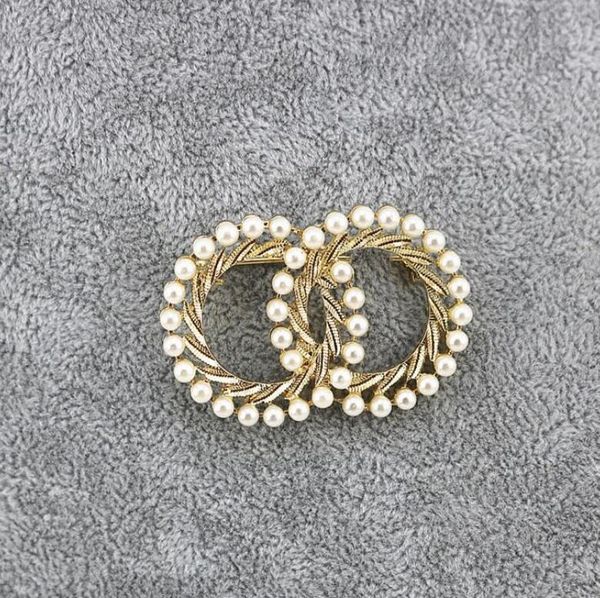 

twin garland brooches for women retro clothing accessories pearl brooch pins female personality jwelry corasge gift bulk price, Gray
