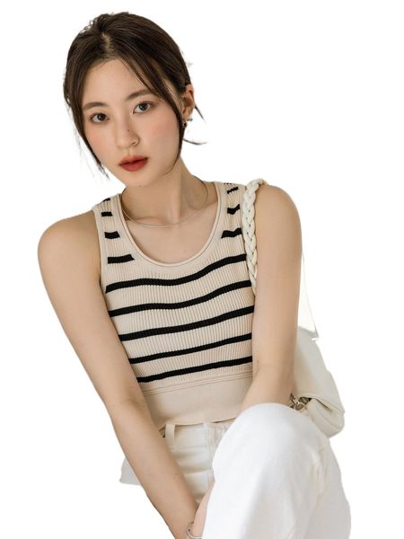 

dazy-less striped print rib knit crop sweater vest f1oj#, White;black