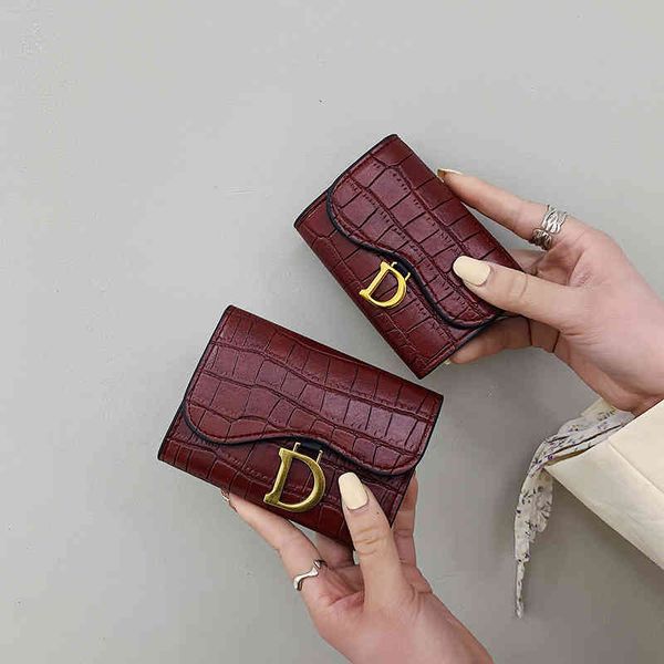 

handbags women's purse buckle 2022 fashion folding soft wallet, Black;red