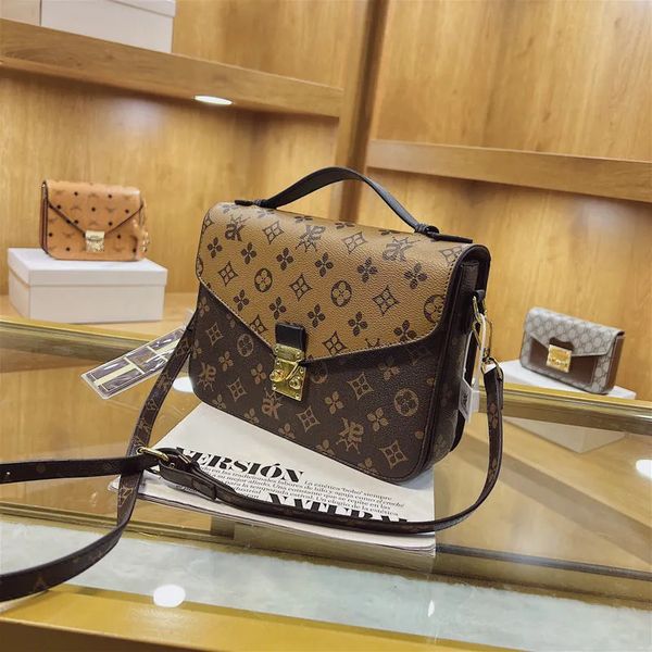 

high texture classic flower postman bag color matching large capacity single shoulder messenger bags versatile handbag mini small bag