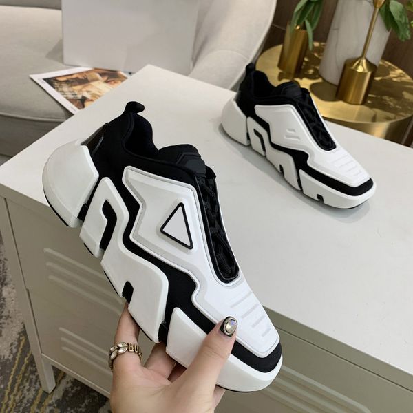 

2022 women men triangle logo sneaker dad shoe irregular thick sole non-slip lace-up breathable sneakers retro casual multicolor designer sho, Black