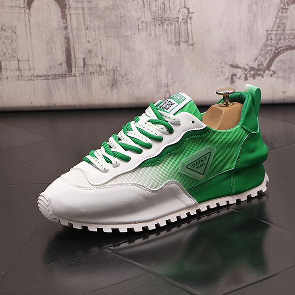 İngiliz Tasarımcı Gelinlik Parti Ayakkabıları Konforlu Canvas Sports Sıradan Spor ayakkabıları nefes alabilen kaymaz beyaz yuvarlak ayak parmağı yürüyüş daireleri somunlar n112