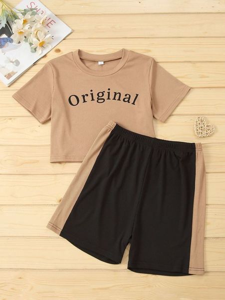 

girls letter graphic tee & contrast side seam shorts she, White