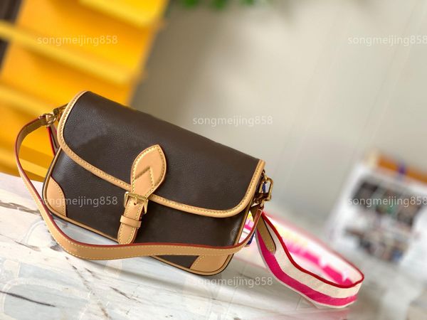 

m45985 bags brand designer bags women shoulder crossboy package clutch handbag leather exquisite messenger packages tote, Red;black