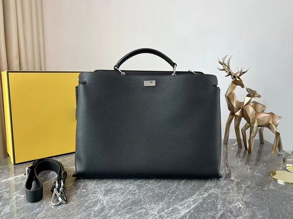 

new large capacity handbags messenger bags fashion designer shoulderbags travel leisure bags