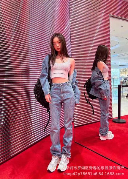 

women's jeans designer aw dawangjia 22 early spring new product simple pocket zipper washed high waist straight tube casual denim pants, Blue