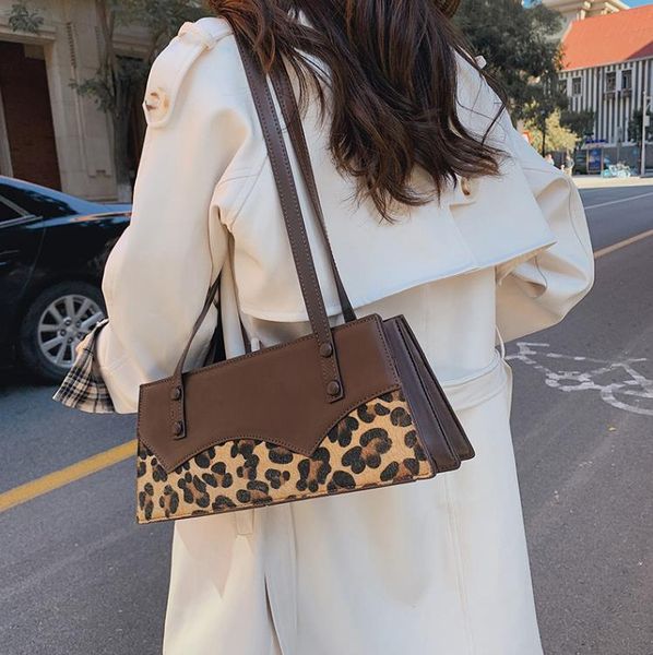 

women's bag handbag large capacity one shoulder messenger bag totes