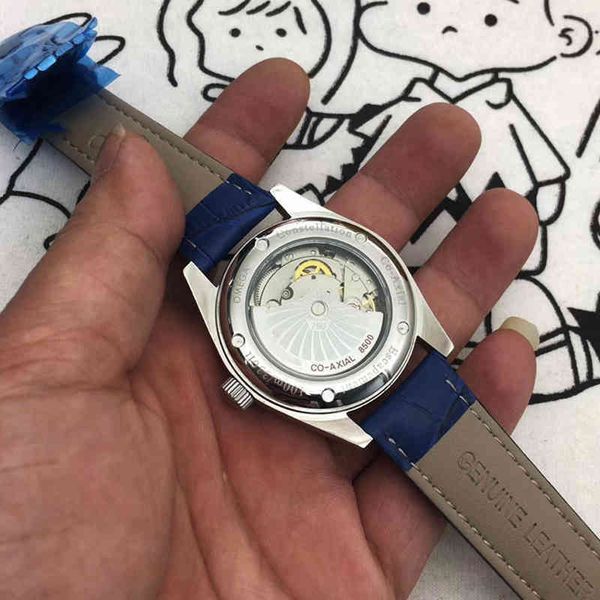 

fashion watches for mens montre diamond movement luxury designer watch fashion women's men's watch tkgo, Slivery;brown