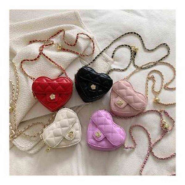 

evening bags new cute small luxury designer woman heart shaped women pu leather handbags purses chain shoulder crossbody chains 220630