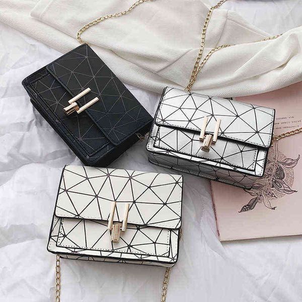

2022 new fashion all-match ladies mini handbag sense style bag women's chain shoulder small girl inclined