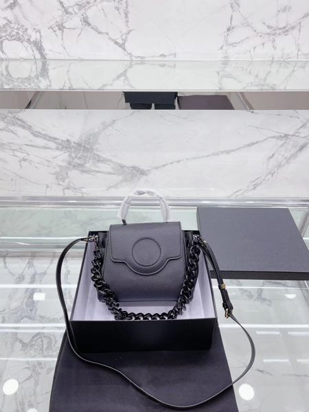 

women's bag fashion dinner tote designer handbag golden black gold chain metal head large capacity flip bag