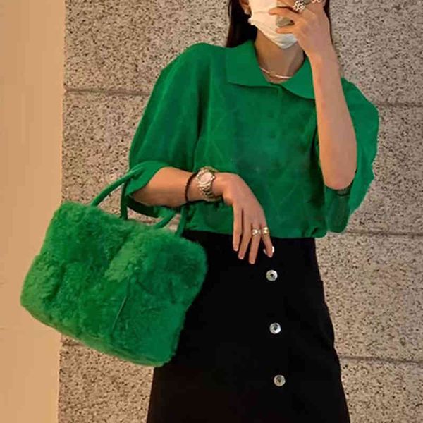 

faux fur big tote bag women lambswool woven handbag designer brand shoulder s fashion lady winter furry handle 220519
