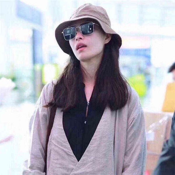 

new g sunglasses fashion men's same personalized box sunglasses women's 56% off womens leisure, White;black