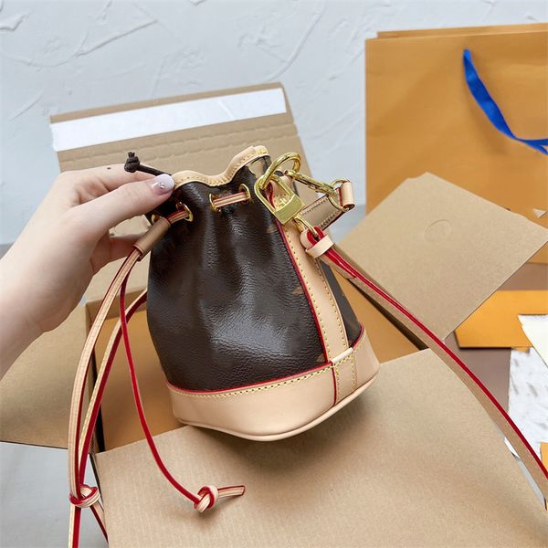 

lvs purses mini bucket bag luxury designer crossbody shoulder bags handbag women's fashion genuine leather handbags handbag removable s