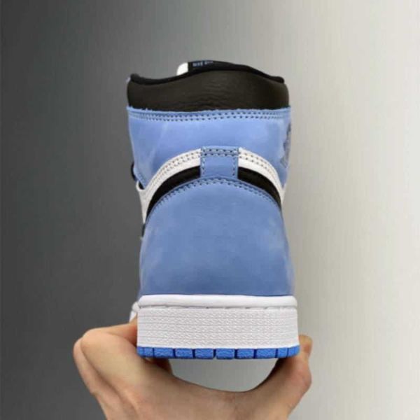 

high og 1 1s unc black white university blue basketball shoes women men fashion trainers luxurys designer sneakers 555088-134 full sizembfu