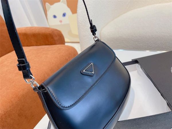 

prad bag 2022 luxury women handbags purses bag designers triangle underarm bags small hobos lady shoulder bag retro saddles multiple colors, Blue;pink