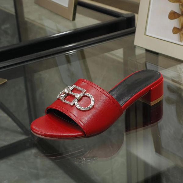 

luxury ladies designer sandals summer round toe patent leather black thick bottom square buckle metal diamond high heels outdoor beach slipp