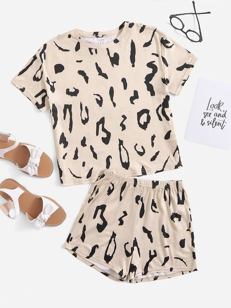 

girls allover print tee & shorts she, White