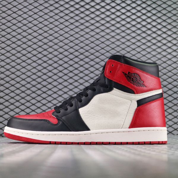 

2022 men women basketball shoes 1s jumpman 1 high mid bordeaux atmosphere bred patent university blue hyper royal pale ivory men sneakers 02, Black