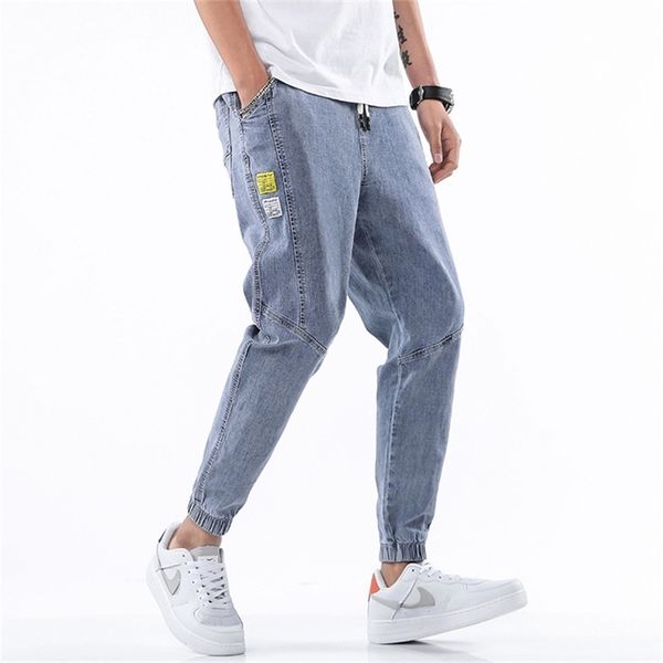 

2020 summer style jeans men leisure jeans pants mens black denim trousers zipper blue hole pencil pants jeans lj201029