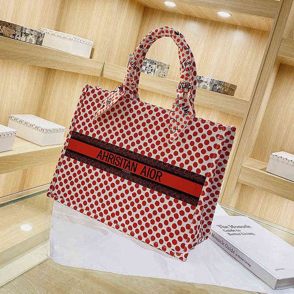 

bride's red handbag women's fashion high-capacity wedding tote bag feeling knot