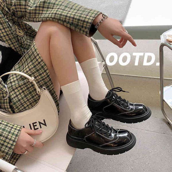

boots medium heel shoes women's flat sole leather solid color korean version round head lace up shallow mouth versatile and comfortable, Black