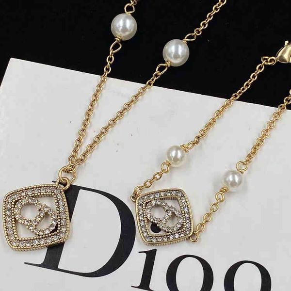 

design jewel pendant necklaces chain bracelets square diamond inlaid necklace is old, simple, fashionable and versatile pearl bracelet, Black