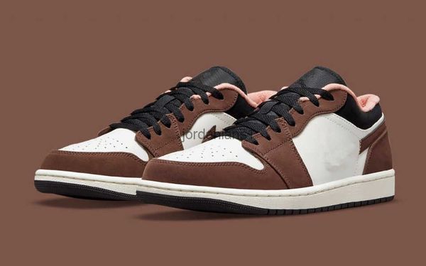 

new jumpman 1 low has heavy travis scotts influence og basketball shoes designer sports sneakers with original box