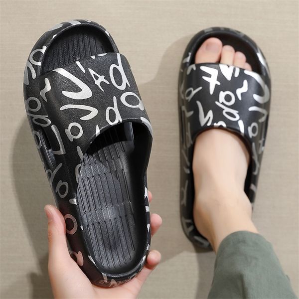 

fashion graffiti man sandals outdoor beach nonslip slides indoor bathroom couple slippers summer shoes 220615, Black