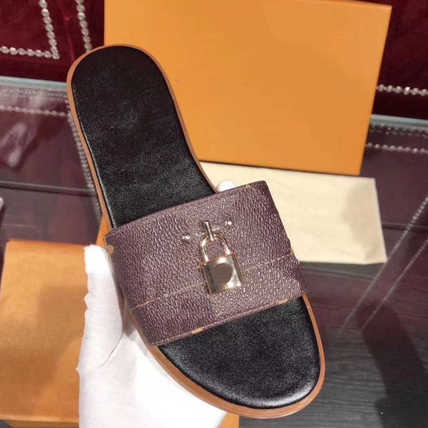 

luxury fashion slide designer women leather metal lock sandals street stylish slippers woman slipper shoes autumn summer slides scuffs, Black