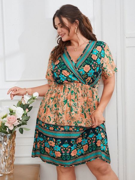 

plus floral print surplice neck dress t0kk#, Black