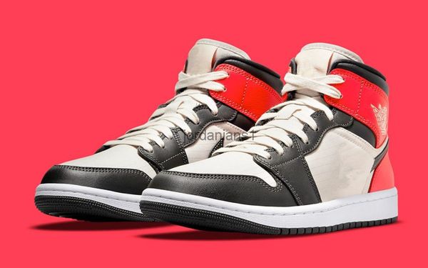 

brand shoes jumpman 1 mid newsprint rocks ripsuppers og basketball designer sports sneakers original, White;red