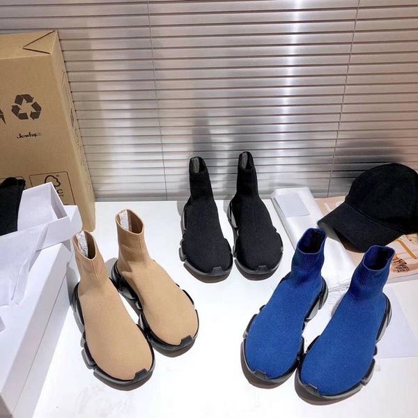 Moda masculino gabinete de sapatos de sapatos de malha de malha de malha de malha andando de jogging basquete de basquete esportivo de treinamento de alta qualidade caixa de botas de bota de bota de bota grande tamanho 35-45