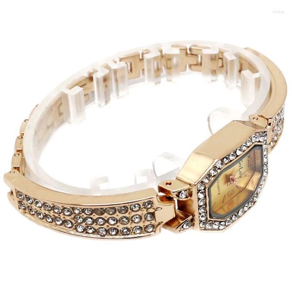 Pulseira de pulseira assiste a faixa de luxo da banda Top Women Women Cuff Stoxless Stone Lady Watch para vestido simples elegante